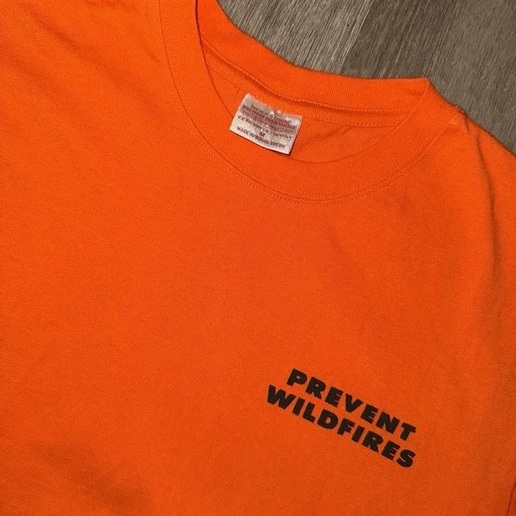 Filson Short Sleeve Pocket T Shirt Smokey Bear Men's Medium Flame Orange Cotton - Picture 3 of 7